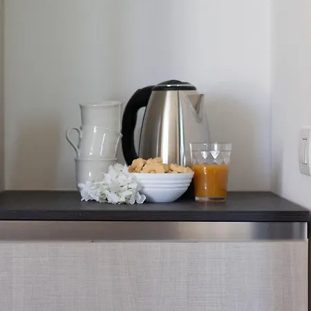 Olive Apartment *