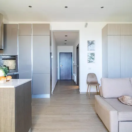 Olive Apartment
